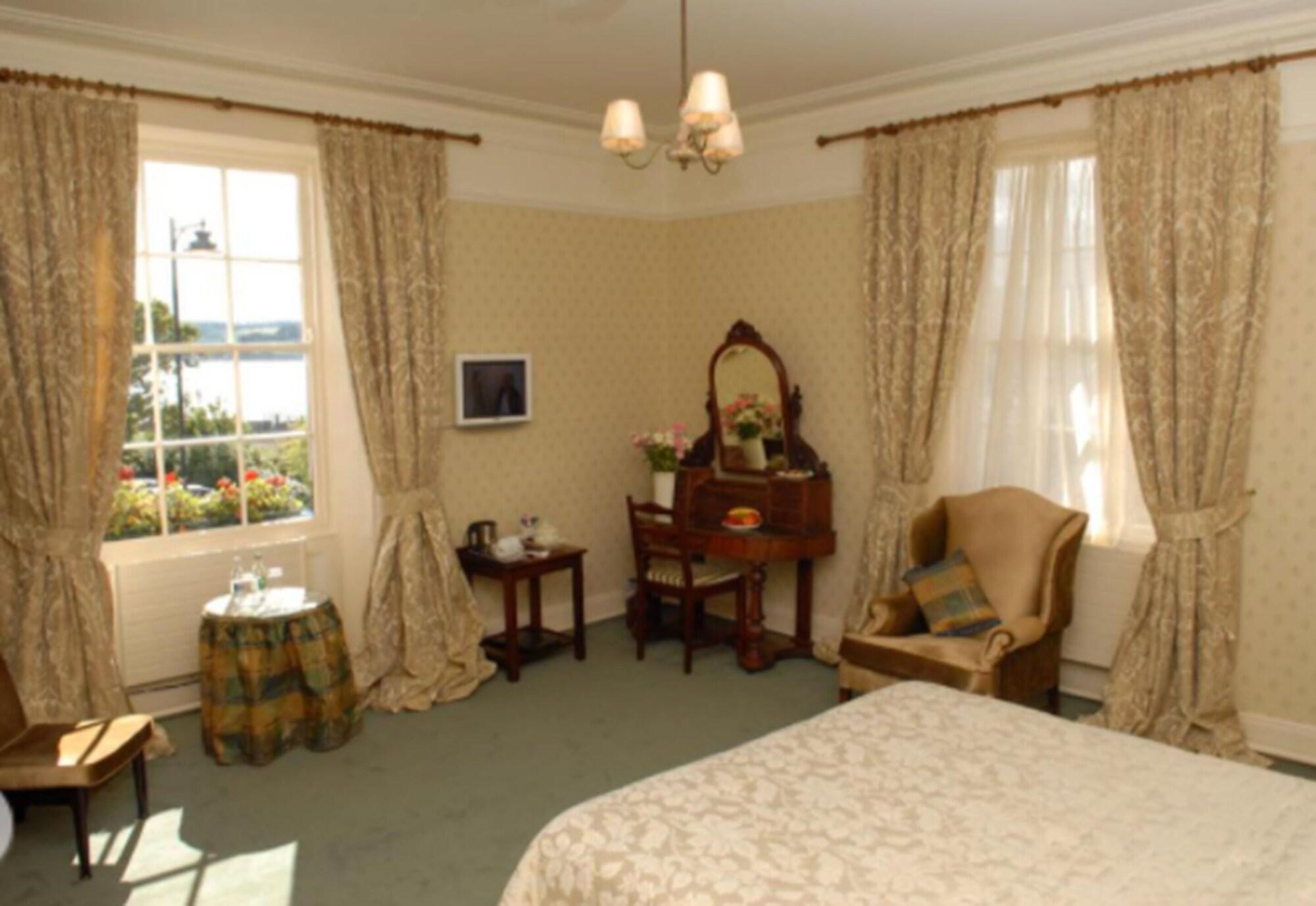 Londonderry Arms Hotel Карнлау Экстерьер фото