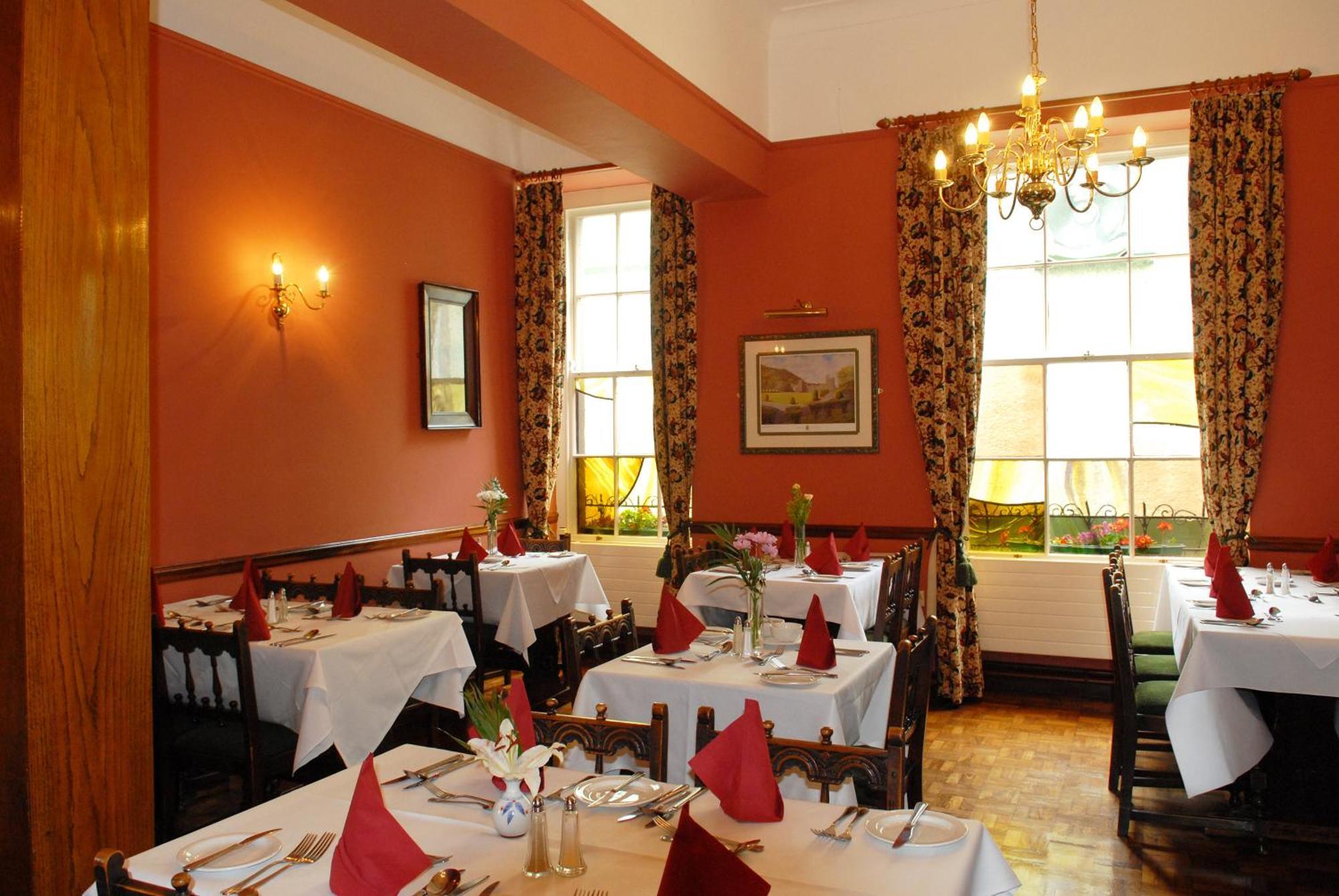 Londonderry Arms Hotel Карнлау Экстерьер фото