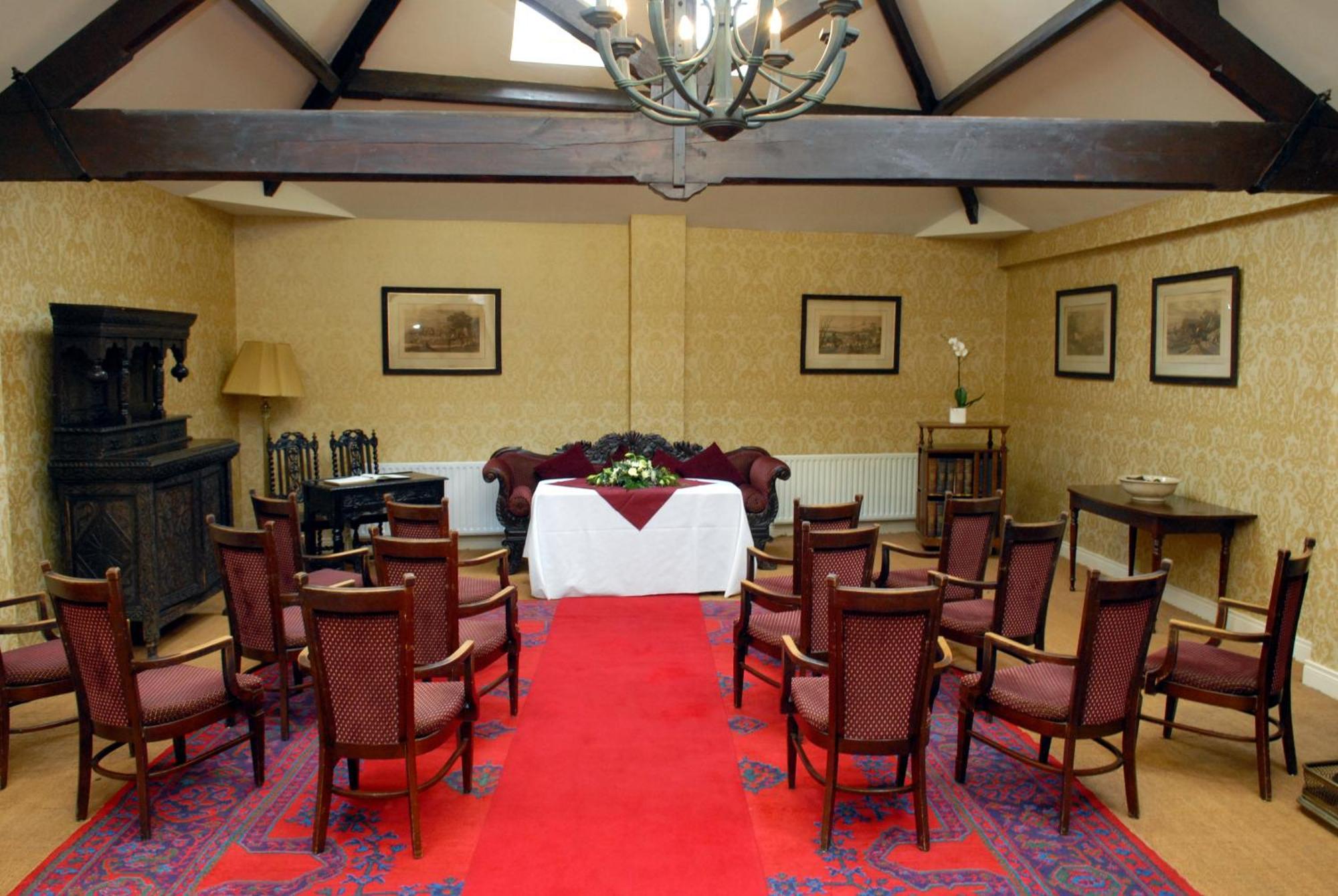 Londonderry Arms Hotel Карнлау Экстерьер фото