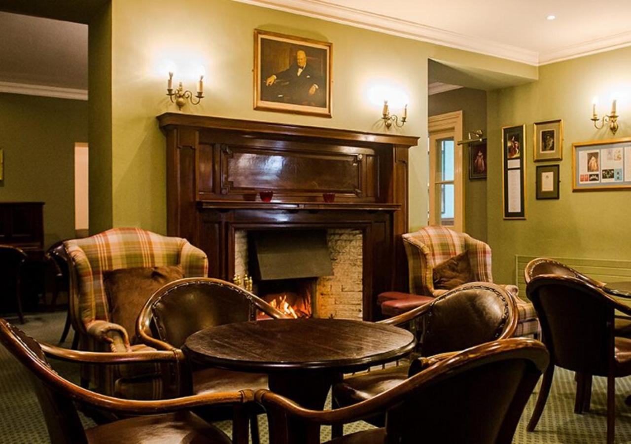 Londonderry Arms Hotel Карнлау Экстерьер фото