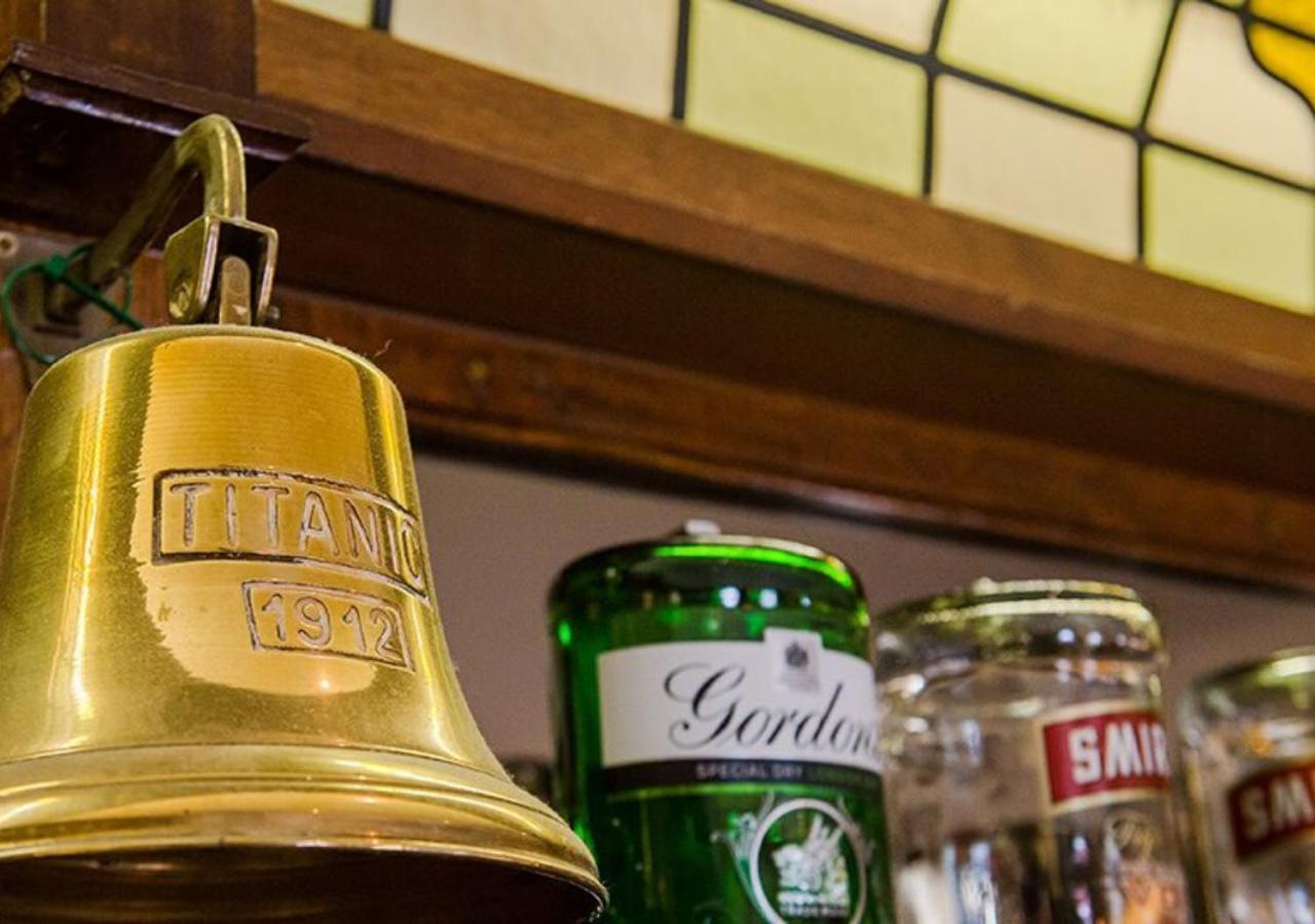 Londonderry Arms Hotel Карнлау Экстерьер фото